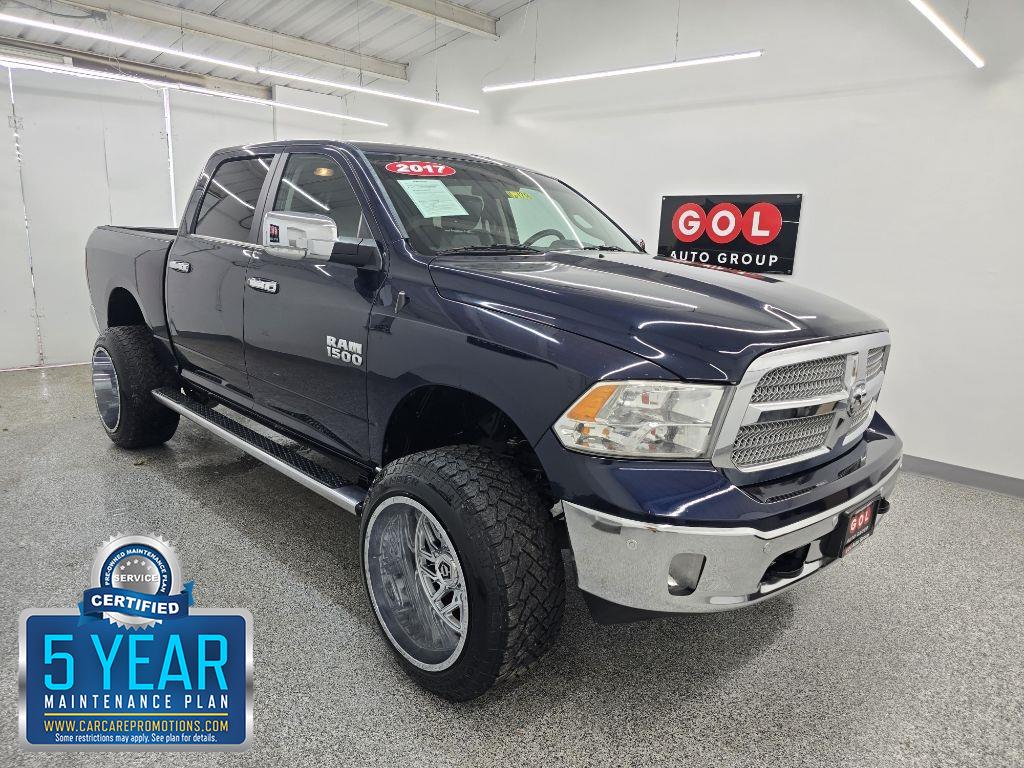 RAM 1500 SLT Crew Cab SWB 2WD 2017