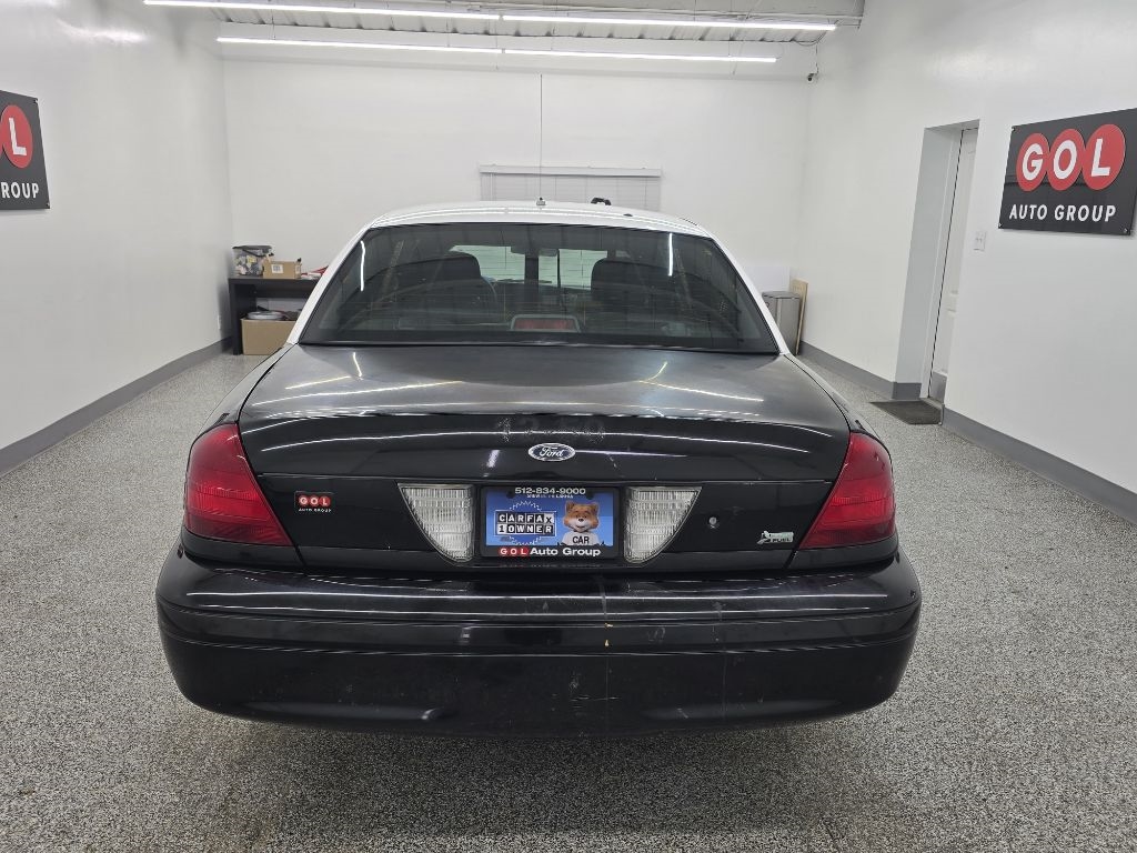 Ford Crown Victoria Police Interceptor 2010