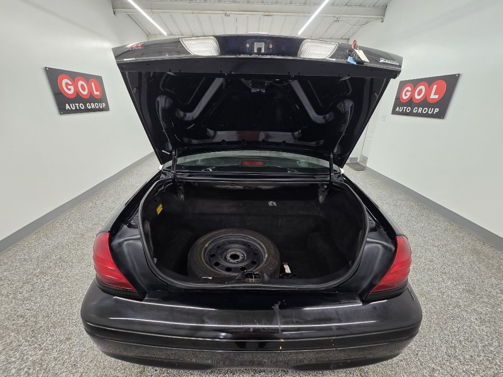 Ford Crown Victoria Police Interceptor 2010