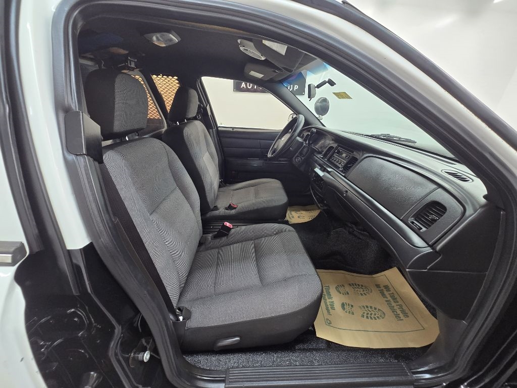 Ford Crown Victoria Police Interceptor 2010