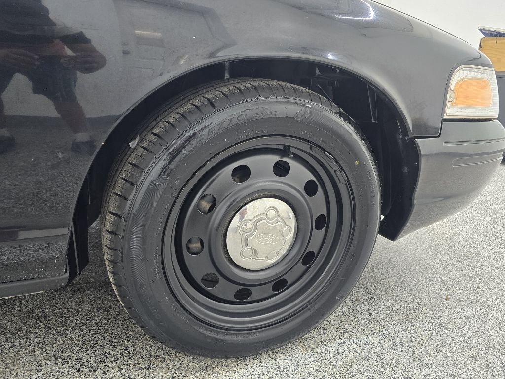 Ford Crown Victoria Police Interceptor 2010