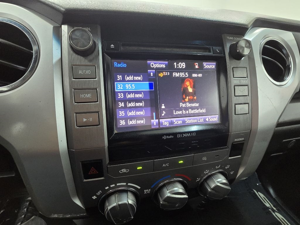 Toyota Tundra SR5 4.6L V8 Double Cab 2WD 2014