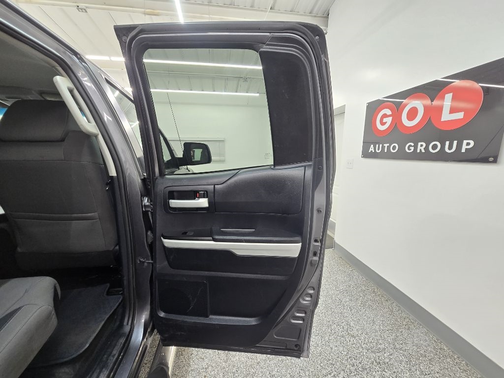 Toyota Tundra SR5 4.6L V8 Double Cab 2WD 2014