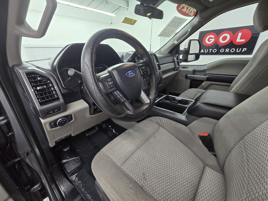 Ford F-250 SD XL Crew Cab 4WD 2021