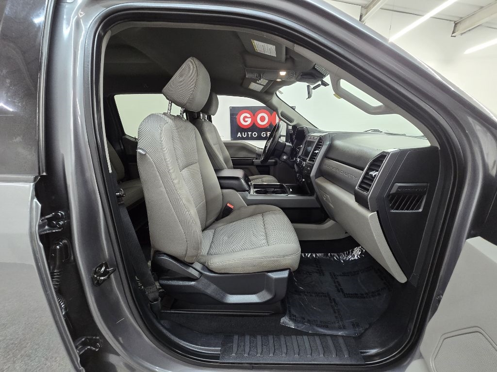 Ford F-250 SD XL Crew Cab 4WD 2021