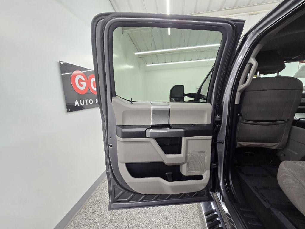 Ford F-250 SD XL Crew Cab 4WD 2021