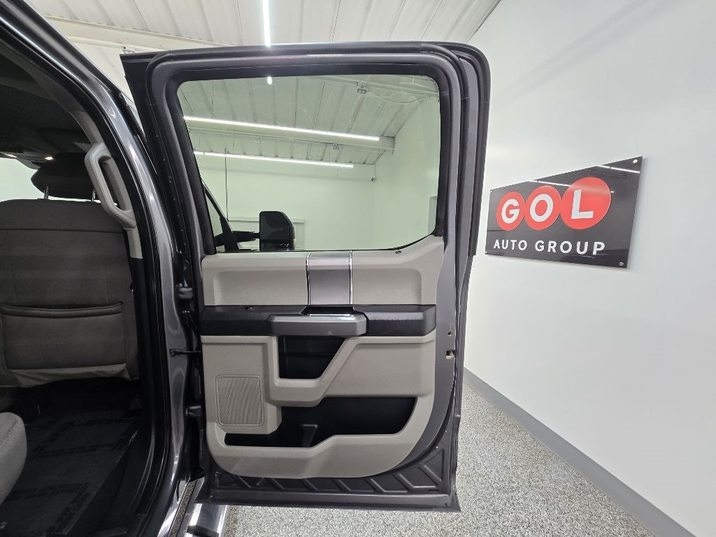 Ford F-250 SD XL Crew Cab 4WD 2021