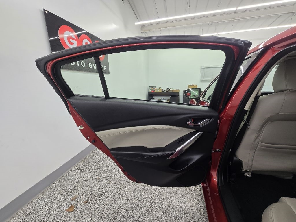 Mazda MAZDA6 i Touring 2015