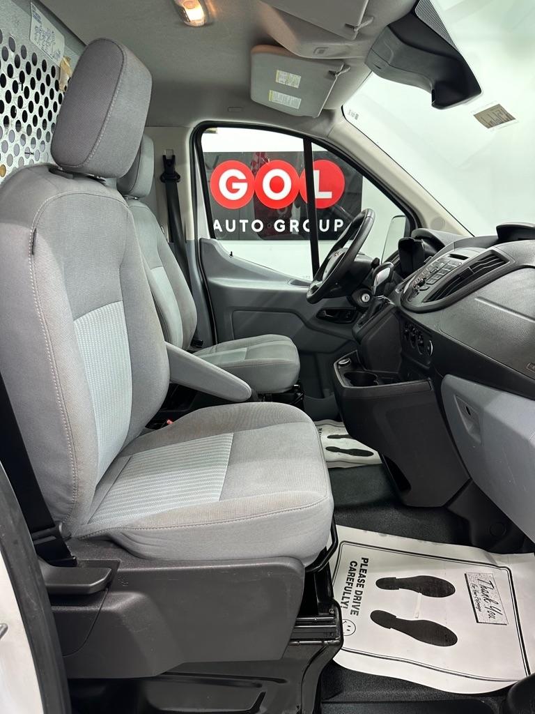 Ford Transit 150 Van Low Roof 60/40 Pass. 130-in. WB 2018