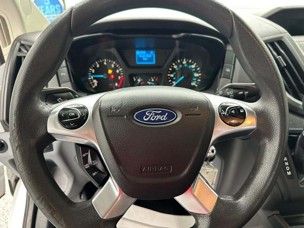 Ford Transit 150 Van Low Roof 60/40 Pass. 130-in. WB 2018