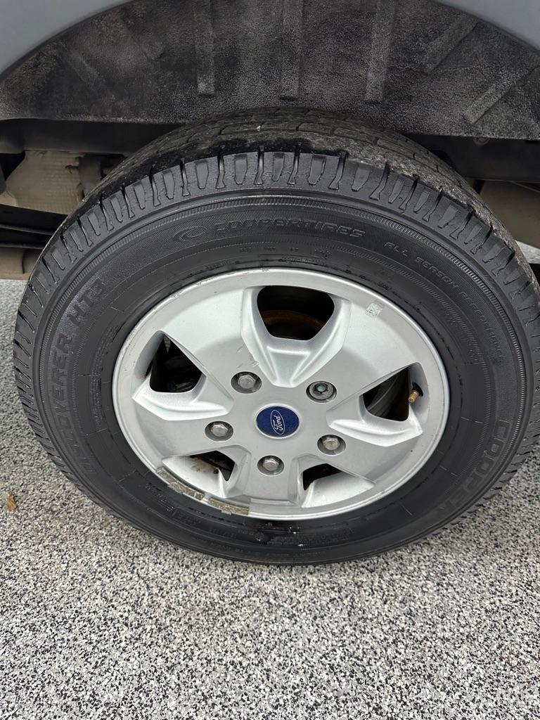 Ford Transit 150 Van Low Roof 60/40 Pass. 130-in. WB 2018