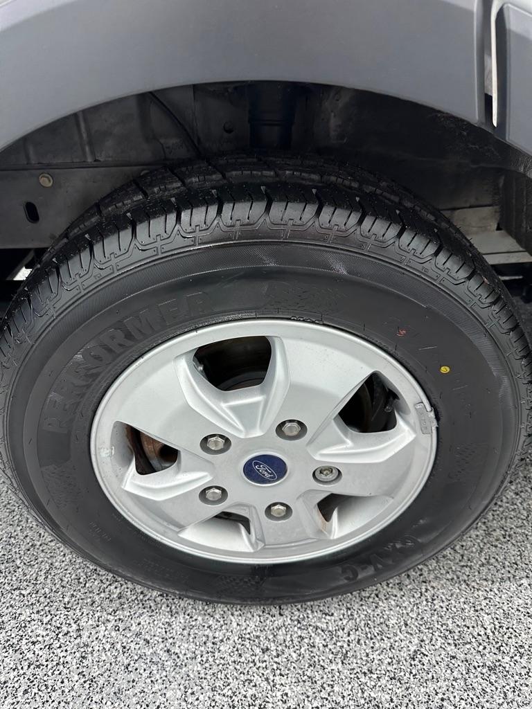 Ford Transit 150 Van Low Roof 60/40 Pass. 130-in. WB 2018