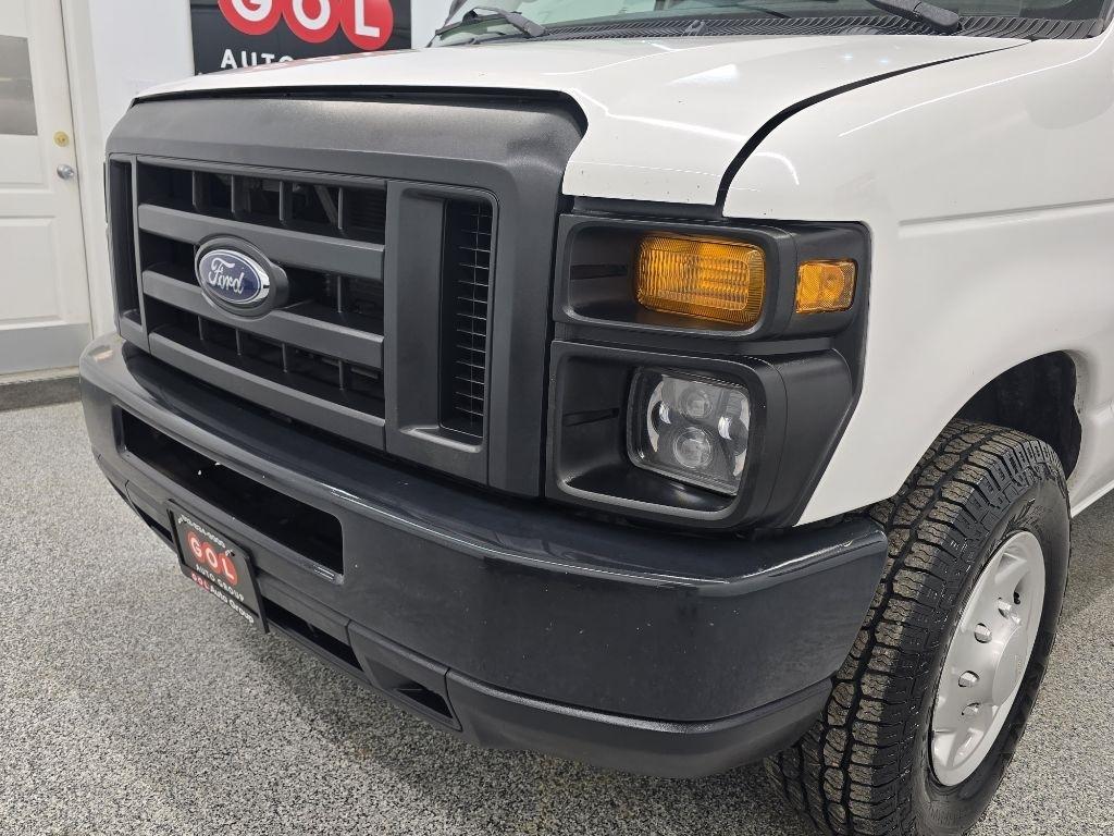 Ford Econoline E-150 2013