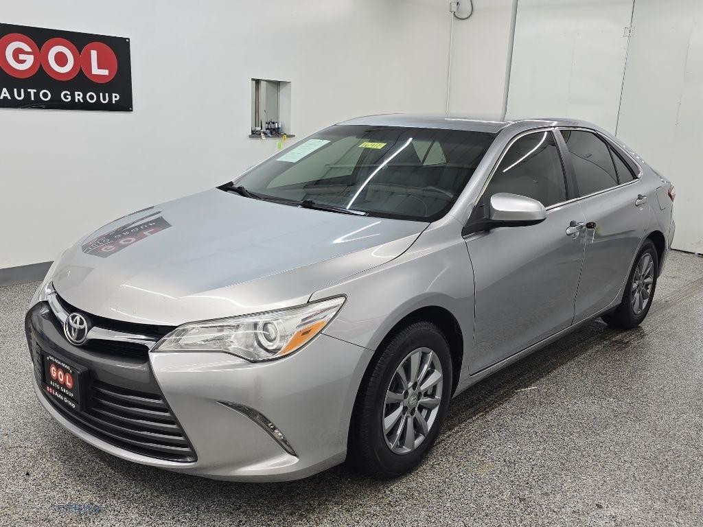 Toyota Camry SE 2015