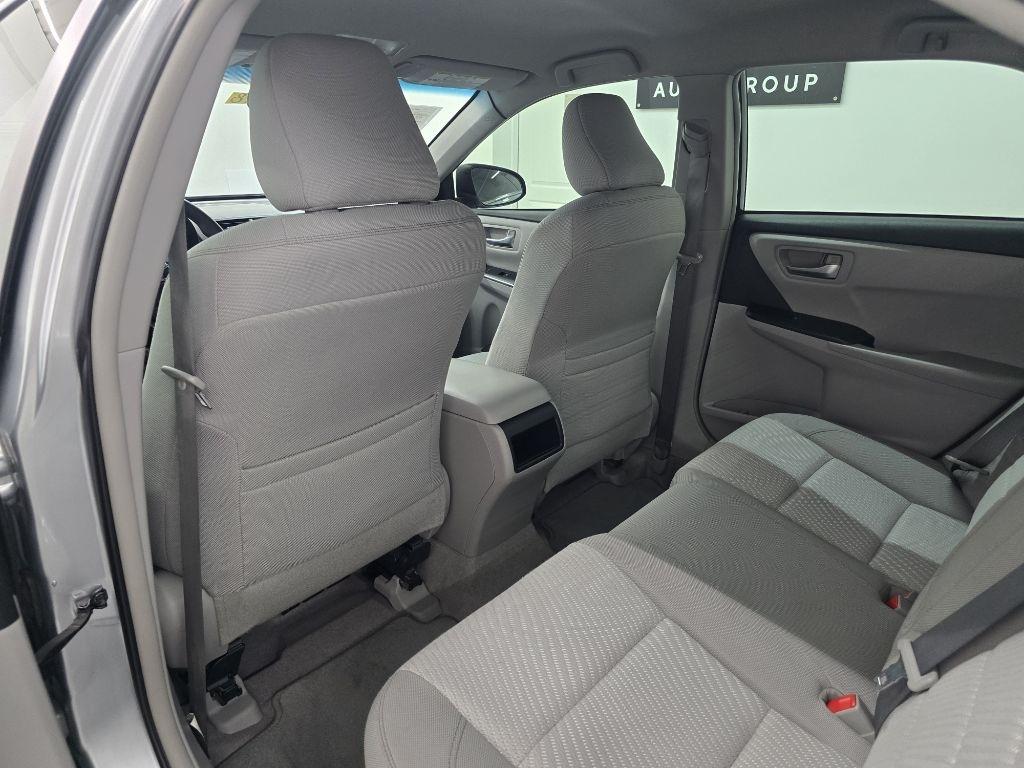 Toyota Camry SE 2015