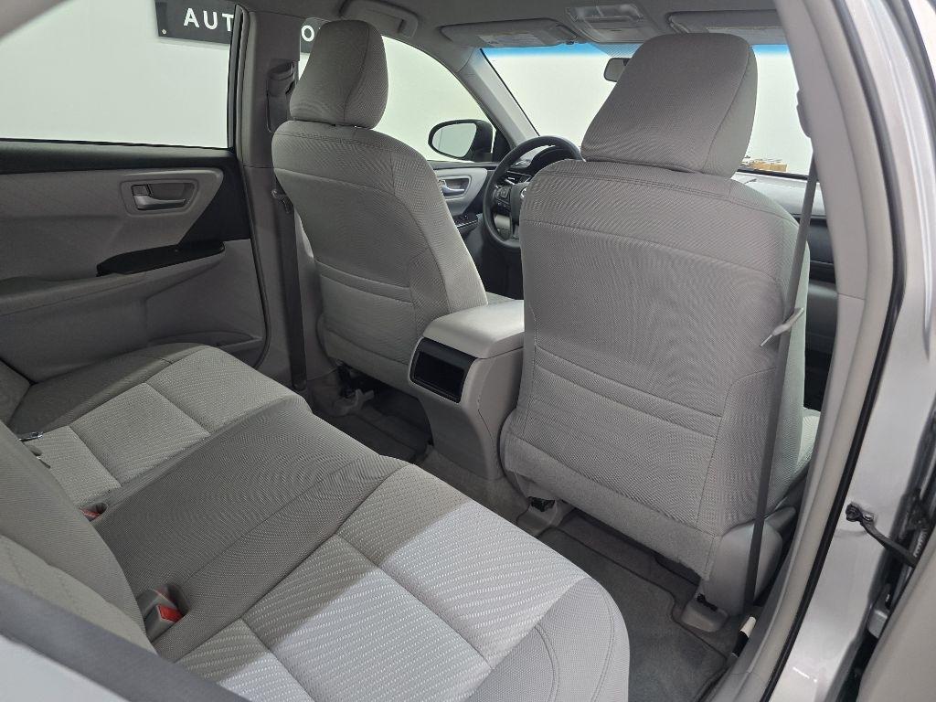 Toyota Camry SE 2015