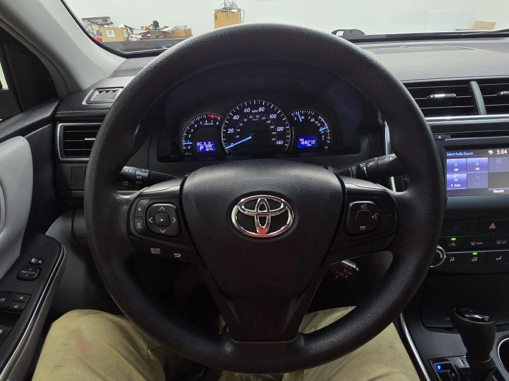 Toyota Camry SE 2015