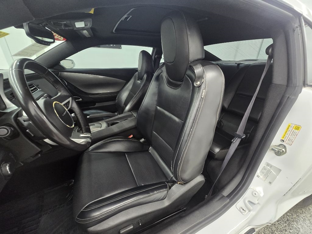 Chevrolet Camaro 2LT Coupe 2011