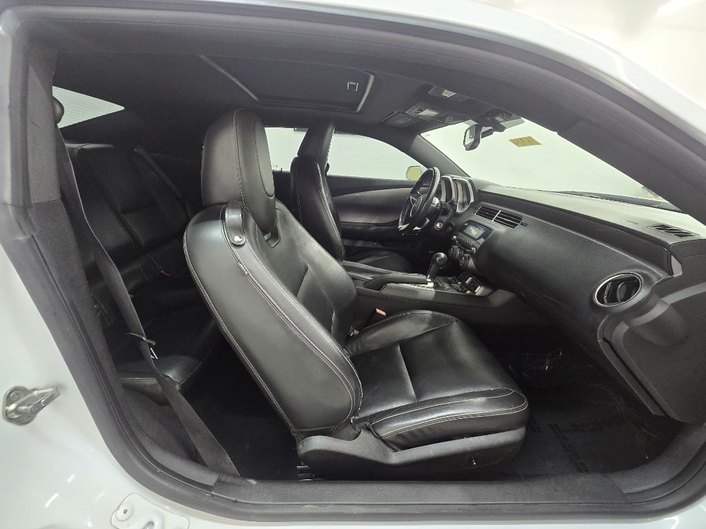 Chevrolet Camaro 2LT Coupe 2011