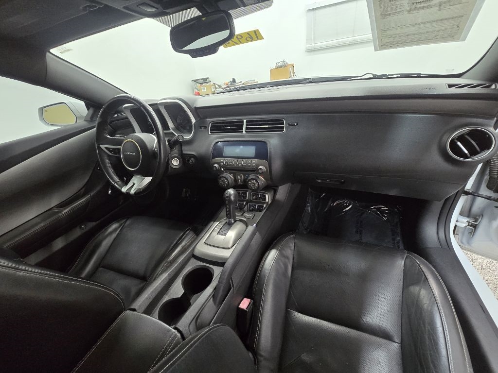 Chevrolet Camaro 2LT Coupe 2011