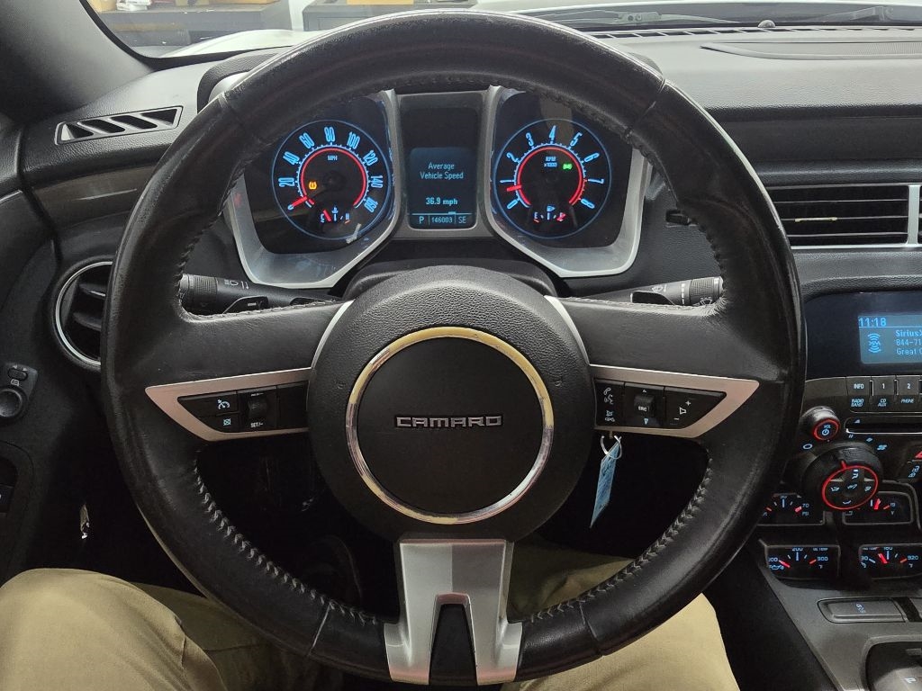 Chevrolet Camaro 2LT Coupe 2011