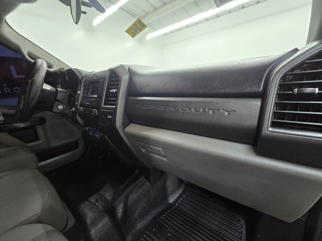 Ford F-250 SD XL Crew Cab 4WD 2021