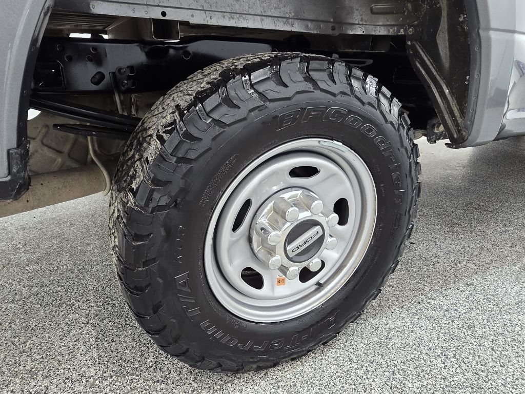 Ford F-250 SD XL Crew Cab 4WD 2021