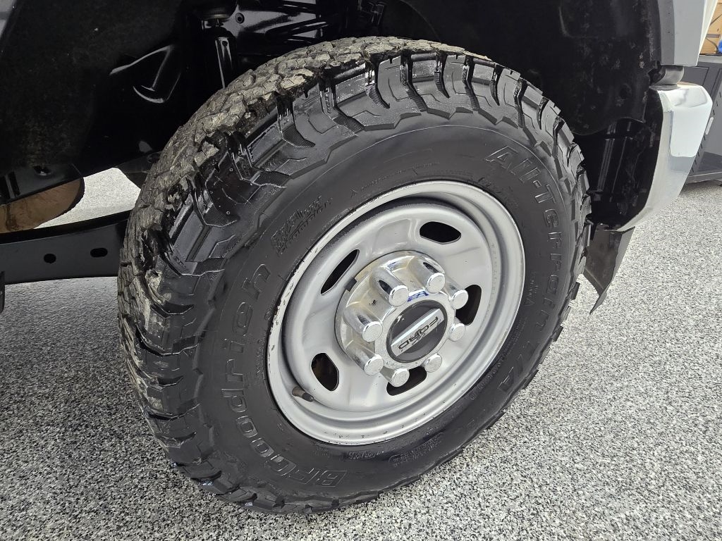 Ford F-250 SD XL Crew Cab 4WD 2021