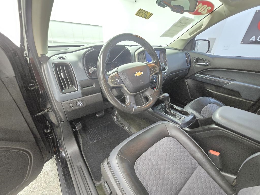 Chevrolet Colorado Z71 Crew Cab 2WD Short Box 2016