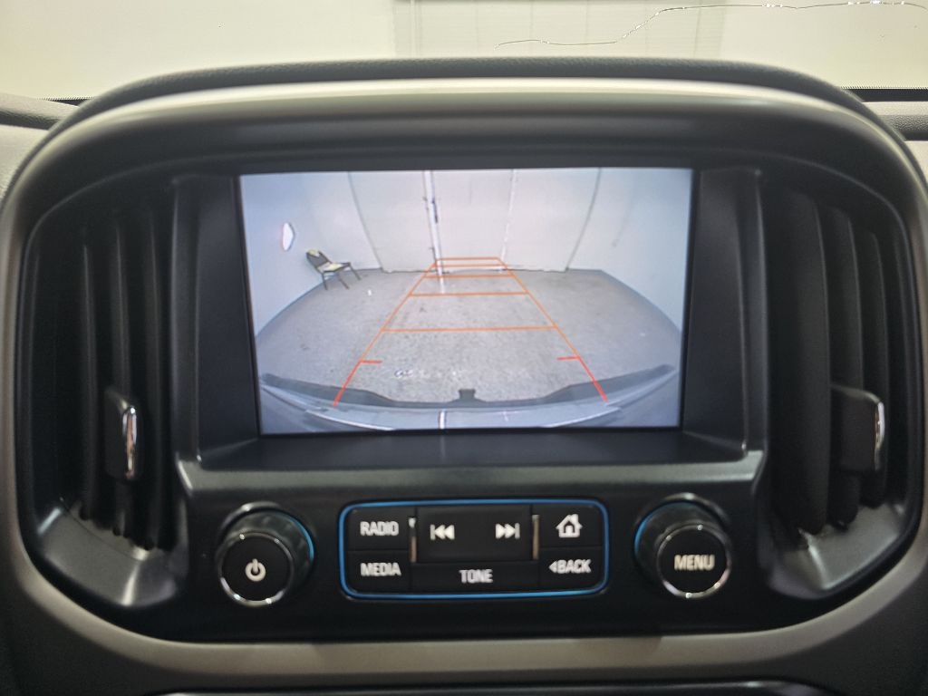 Chevrolet Colorado Z71 Crew Cab 2WD Short Box 2016