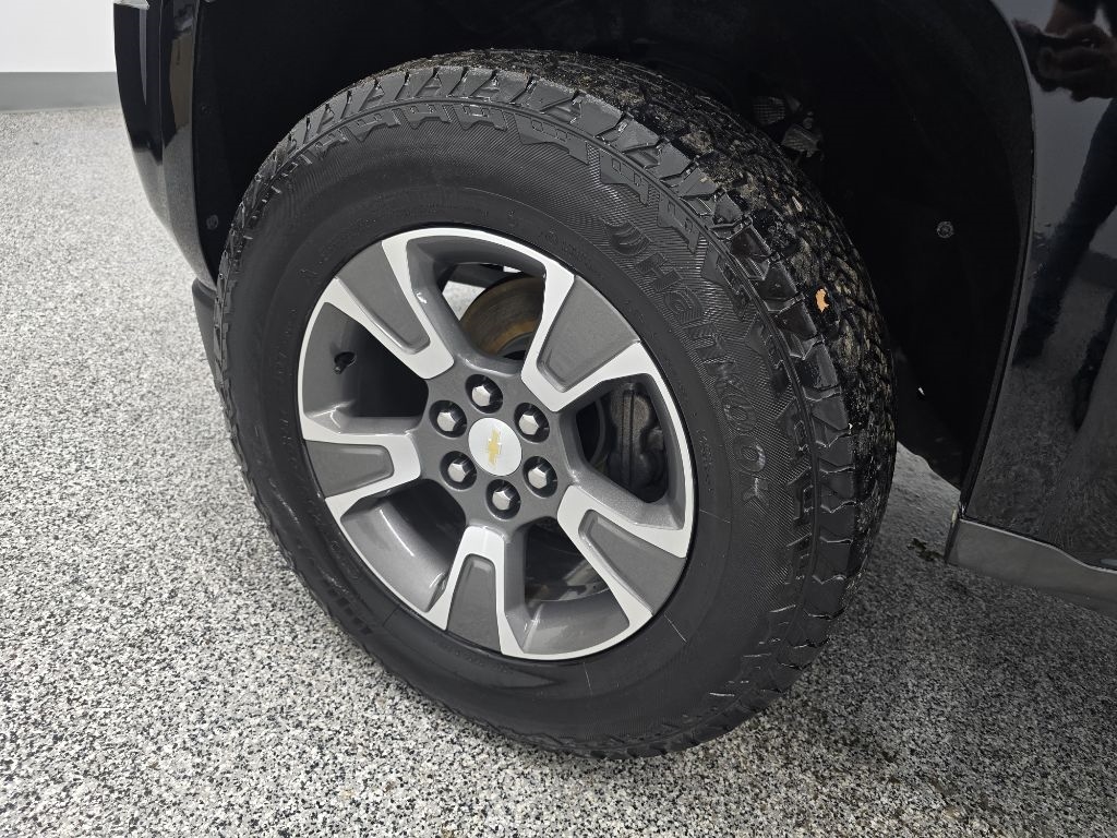 Chevrolet Colorado Z71 Crew Cab 2WD Short Box 2016