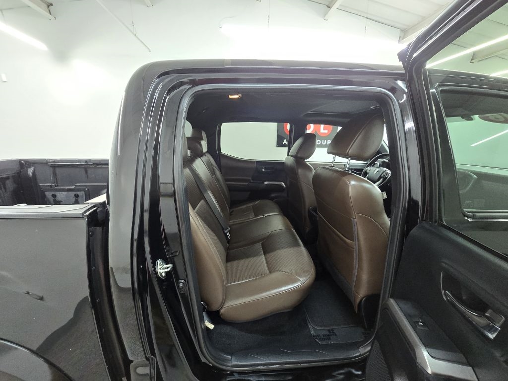 Toyota Tacoma Limited Double Cab V6 6AT 2WD 2016