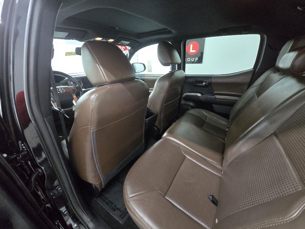 Toyota Tacoma Limited Double Cab V6 6AT 2WD 2016