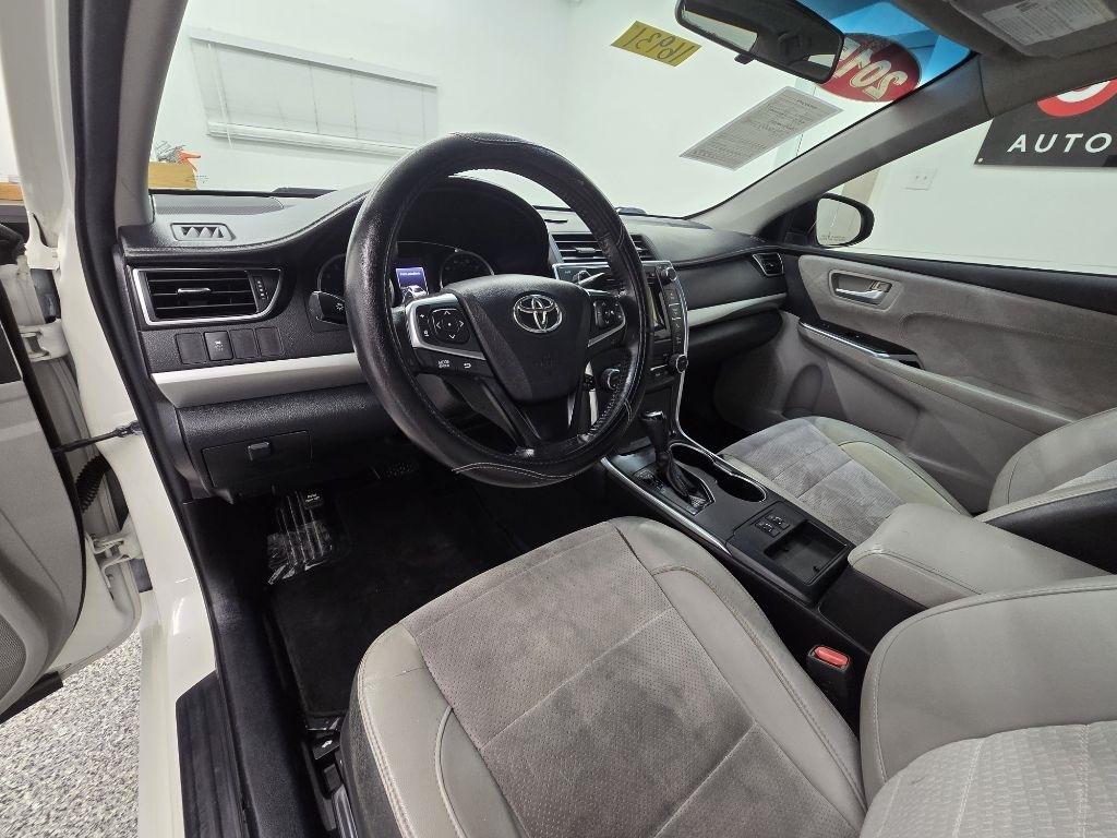 Toyota Camry XSE 4D Sedan 2015