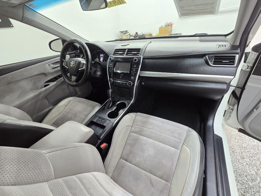 Toyota Camry XSE 4D Sedan 2015