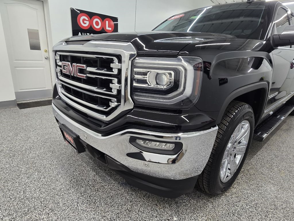 GMC Sierra 1500 SLT Crew Cab Long Box 2WD 2017