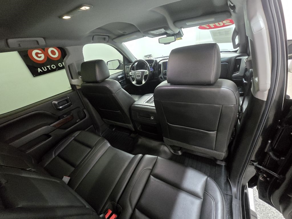 GMC Sierra 1500 SLT Crew Cab Long Box 2WD 2017