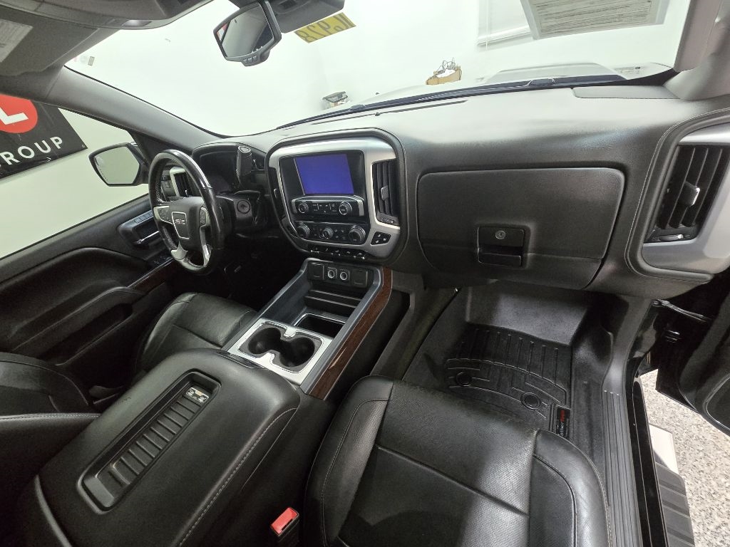 GMC Sierra 1500 SLT Crew Cab Long Box 2WD 2017