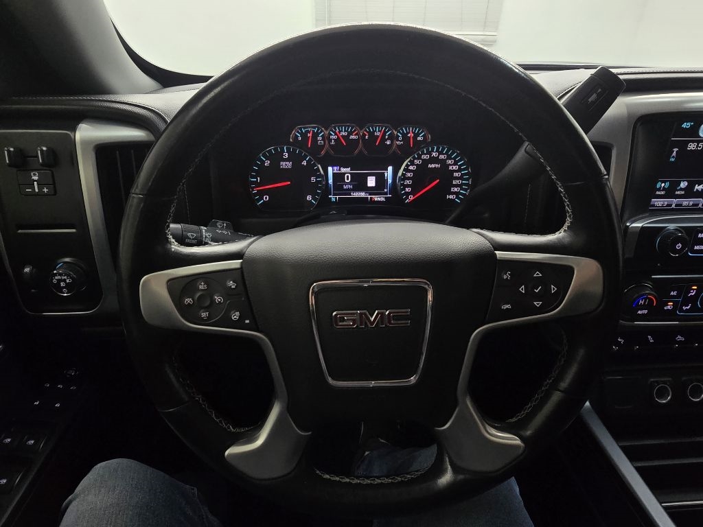 GMC Sierra 1500 SLT Crew Cab Long Box 2WD 2017