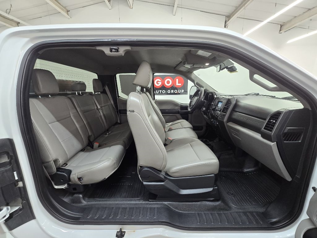 Ford F-350 SD XL SuperCab 2WD 2019