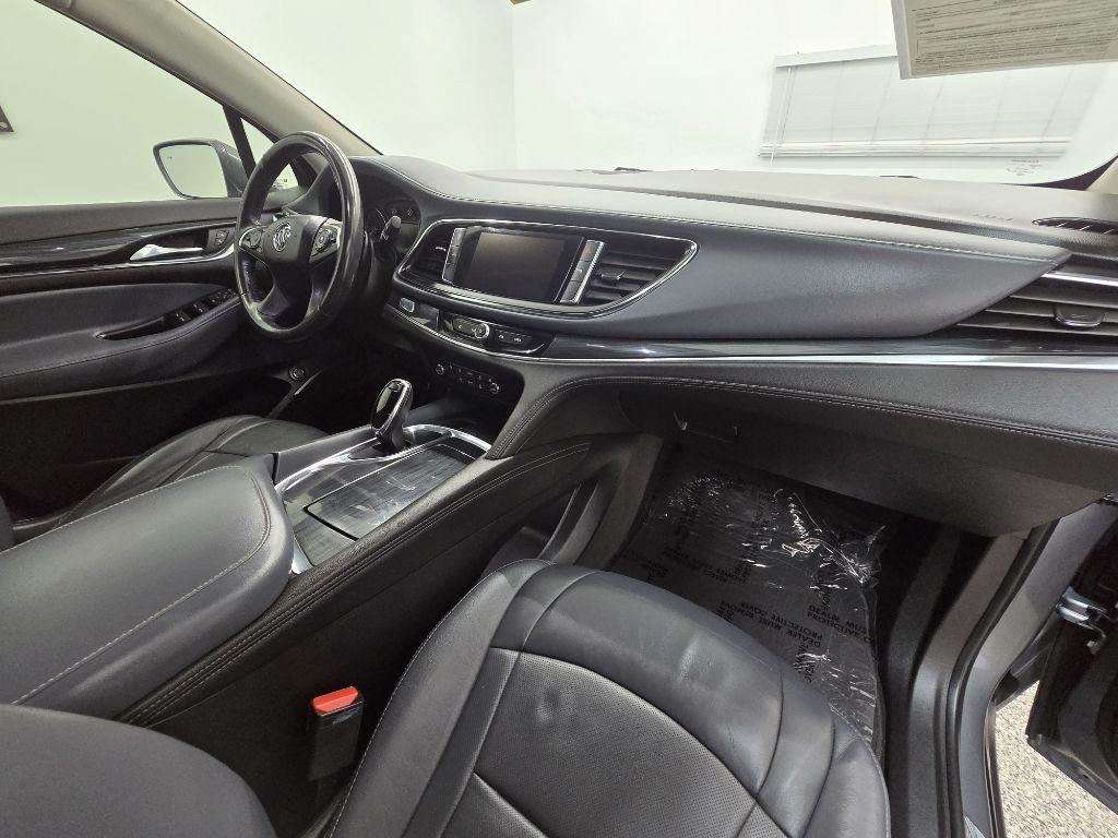 Buick Enclave Essence AWD 2019