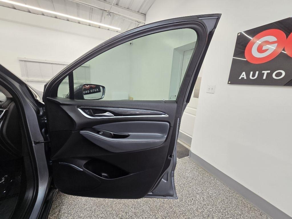 Buick Enclave Essence AWD 2019