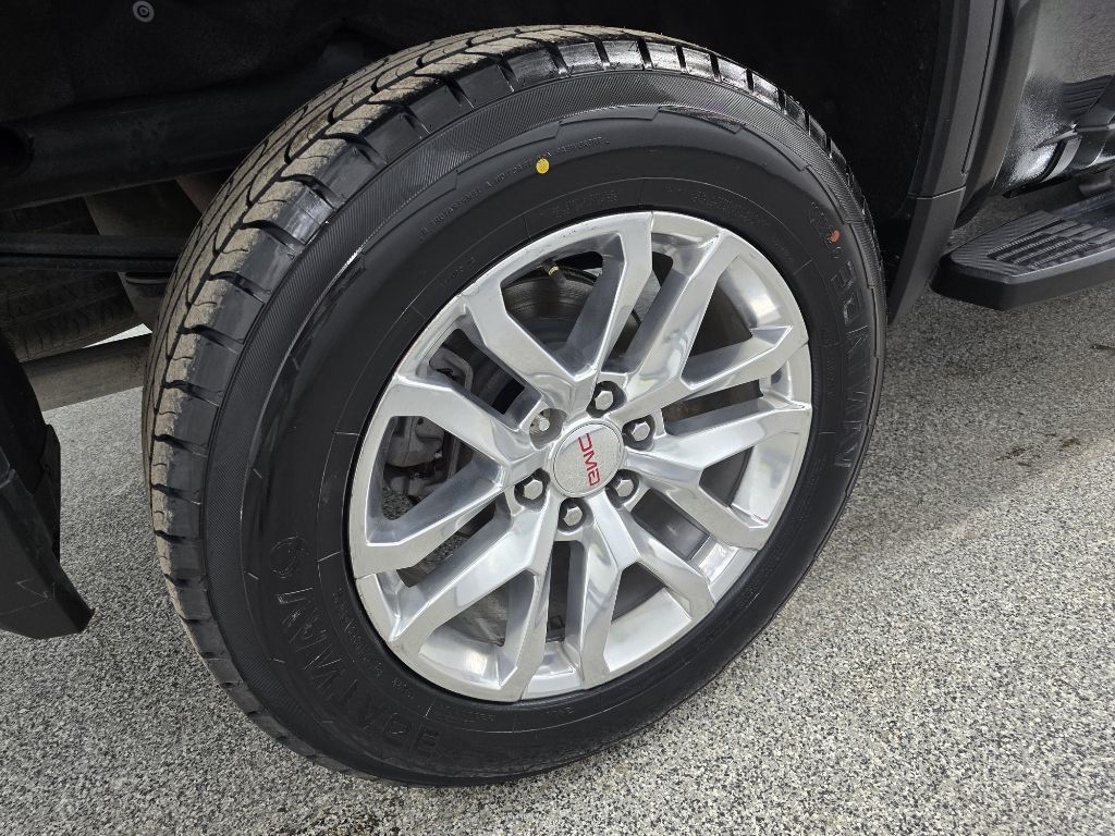 GMC Sierra 1500 SLT Crew Cab Short Box 4WD 2020