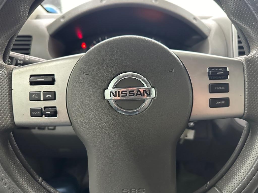 Nissan Frontier S Crew Cab 2WD 2013