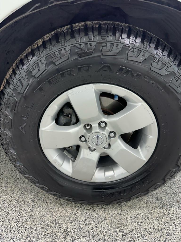 Nissan Frontier S Crew Cab 2WD 2013