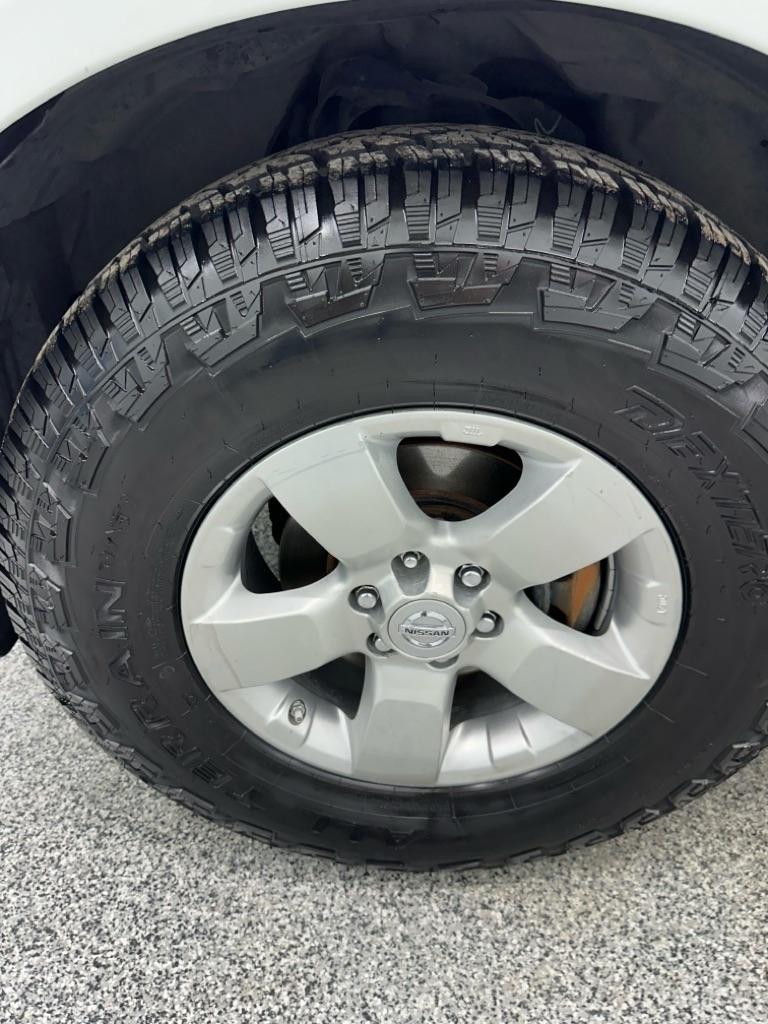 Nissan Frontier S Crew Cab 2WD 2013