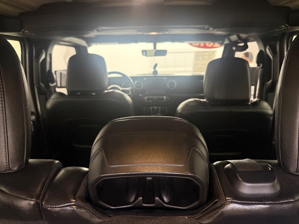 Jeep Wrangler Unlimited Sahara 2018