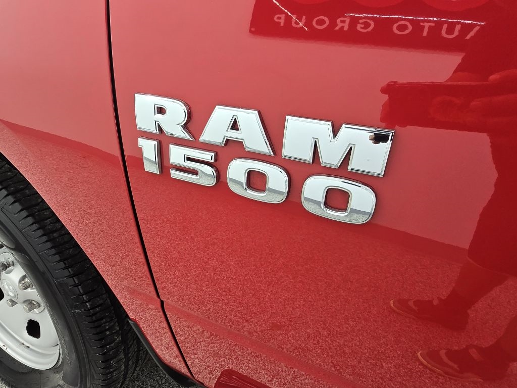 RAM 1500 Tradesman Quad Cab 2WD 2014