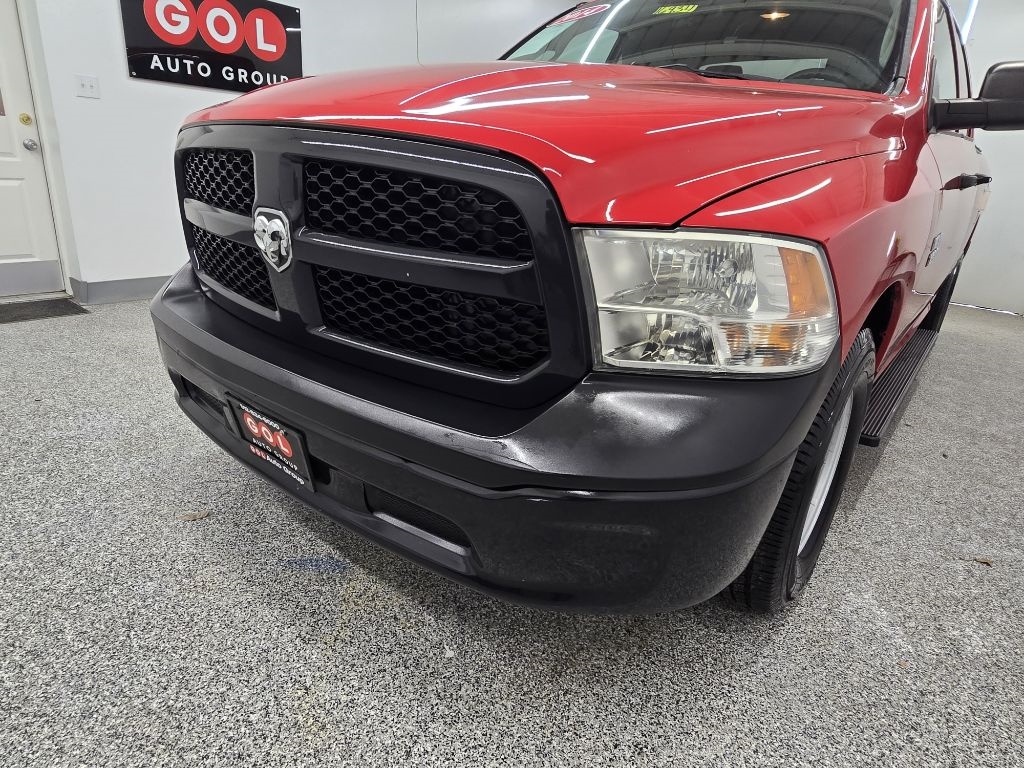 RAM 1500 Tradesman Quad Cab 2WD 2014