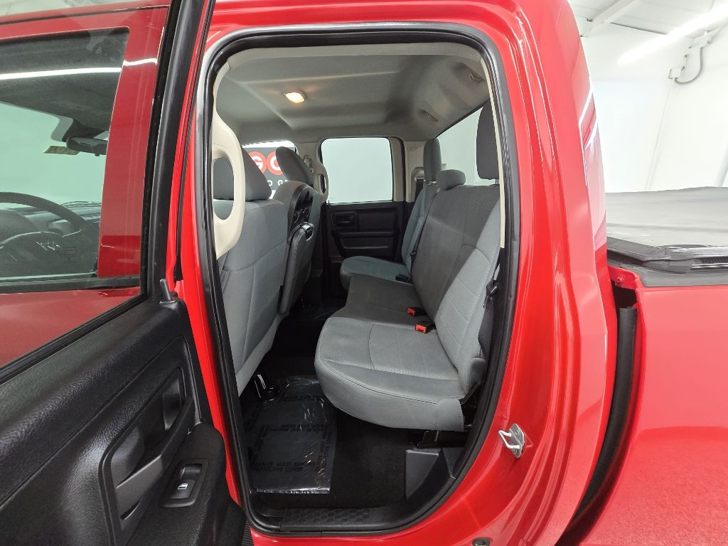 RAM 1500 Tradesman Quad Cab 2WD 2014
